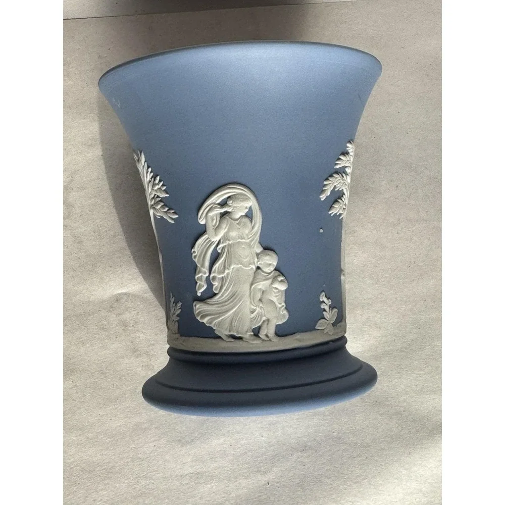 Wedgwood Cream Color on Blue Jasperware Posey Pot 